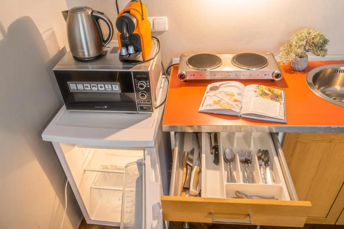 Karmelitska 2 Luxury 1B Apartment Prague Czech Republic
